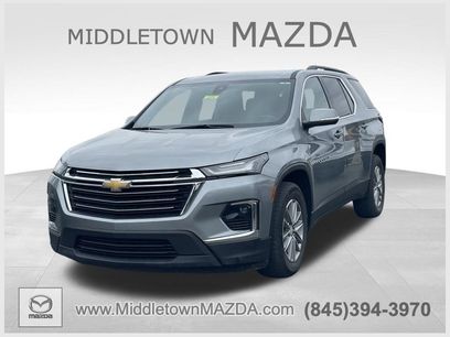 Used 2023 Chevrolet Traverse LT