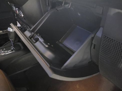 Used 2016 Jeep Wrangler Unlimited Sahara w/ Dual Top Group image 56