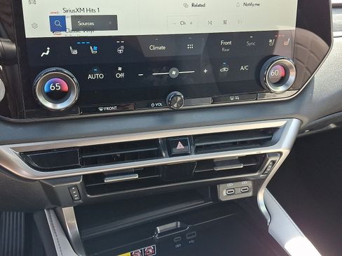 Certified 2023 Lexus RX 350 Premium w/ Accessory Package AWD/4WD image 17