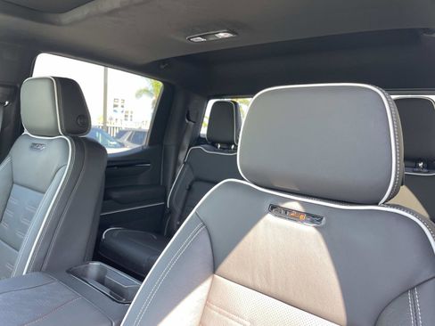 New 2026 GMC Sierra 1500 AT4X image 23