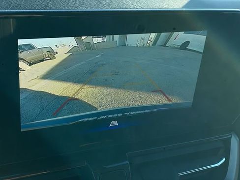 New 2026 Chevrolet TrailBlazer LT FWD image 24