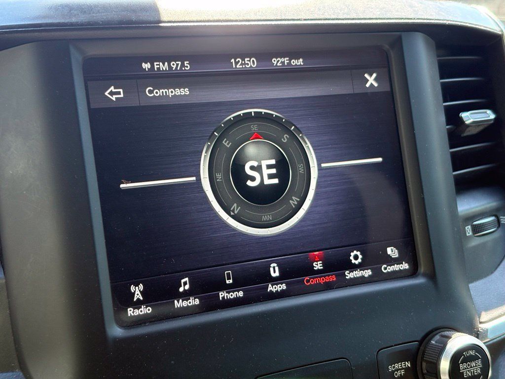 Used 2019 RAM 1500 Big Horn RWD image 15