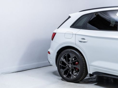 Used 2025 Audi SQ5 Premium Plus image 11