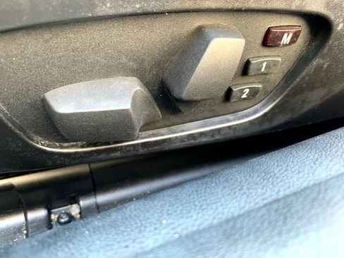 Used 2010 BMW 328i Convertible image 32