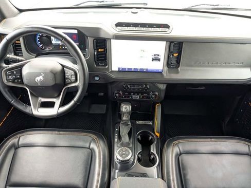 Used 2024 Ford Bronco Badlands AWD/4WD image 14