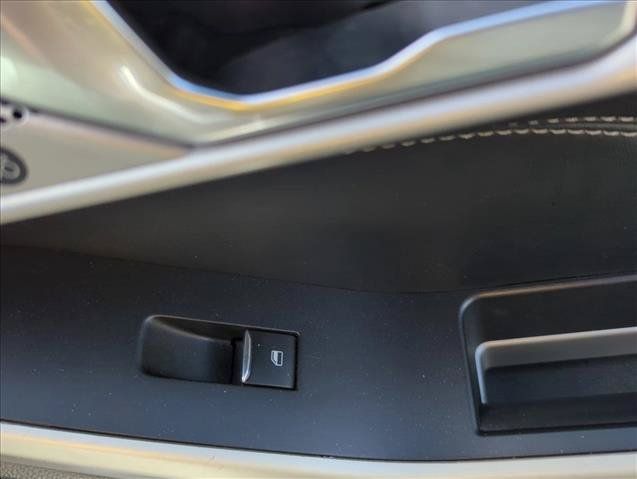 Used 2022 Ford Explorer Limited RWD image 30