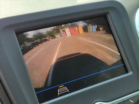 Used 2020 Chevrolet Equinox LT AWD/4WD image 11
