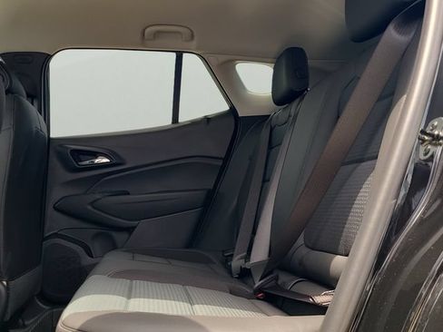 New 2026 Chevrolet Trax LT w/ Midnight Edition FWD image 12