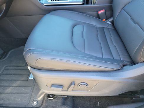 New 2026 Kia Sportage SX image 5