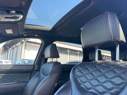 Used 2022 Hyundai Palisade Calligraphy image 21