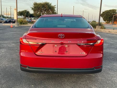 Used 2025 Toyota Camry LE FWD image 6