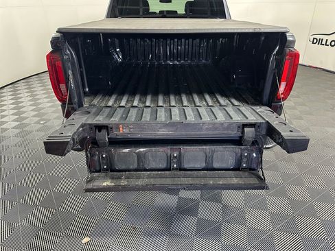 Used 2024 GMC Sierra 1500 SLT image 7