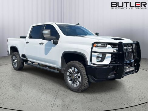 Used 2021 Chevrolet Silverado 2500 Custom w/ Custom Value Package AWD/4WD image 6