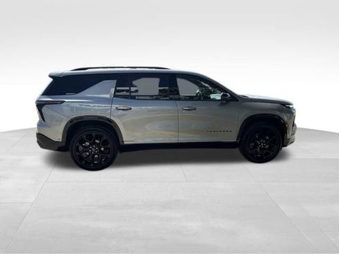 Certified 2026 Chevrolet Traverse RS AWD/4WD image 8