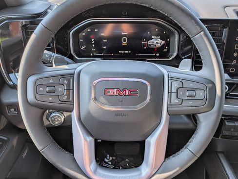New 2026 GMC Sierra 1500 SLT w/ SLT Premium Plus Package AWD/4WD image 16