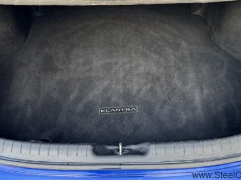 Used 2021 Hyundai Elantra SEL w/ Cargo Package image 24