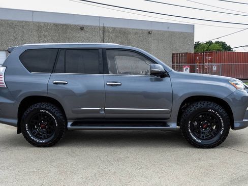 Used 2015 Lexus GX 460 w/ Premium Package AWD/4WD image 8