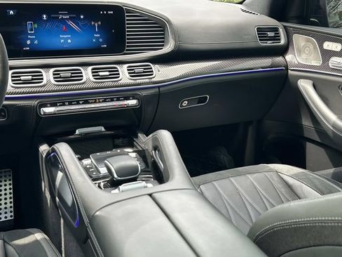 Used 2024 Mercedes-Benz GLE 53 AMG 4MATIC Coupe image 25