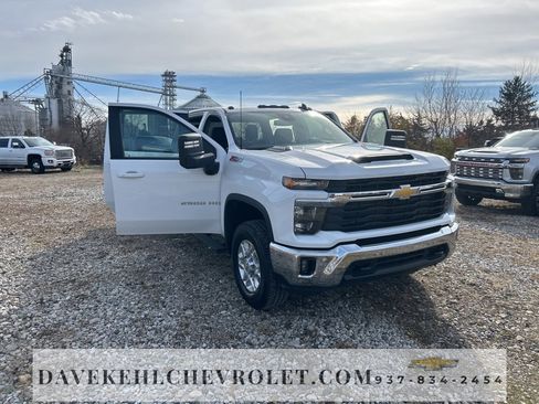 Used 2025 Chevrolet Silverado 2500 LT w/ All Star Edition image 29