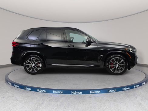New 2026 BMW X5 xDrive50e w/ M Sport Package image 4