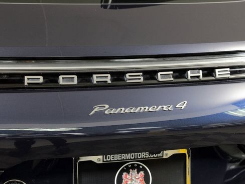 Used 2023 Porsche Panamera 4 Platinum Edition w/ Assistance Package image 13