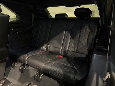 Used 2026 Cadillac Escalade IQ Sport 1 w/ LPO, ONYX Package image 15