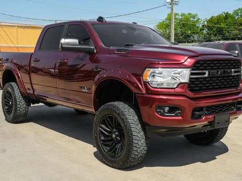 Used 2022 RAM 2500 Big Horn w/ Level 1 Equipment Group AWD/4WD image 10