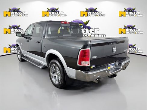 Used 2017 RAM 1500 Laramie w/ Convenience Group image 7