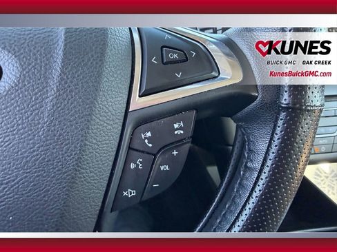 Used 2017 Ford Fusion SE w/ Equipment Group 201A image 14