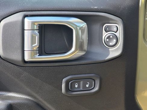 New 2026 Jeep Wrangler Unlimited Sport AWD/4WD image 13