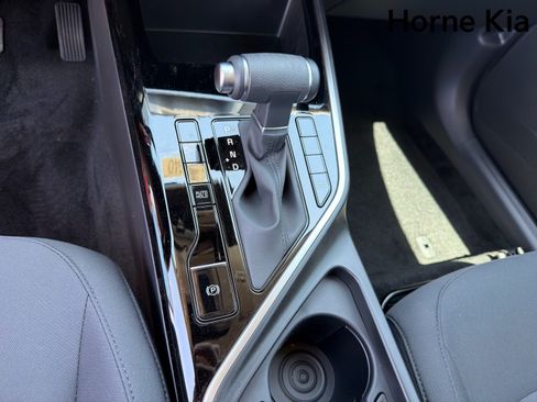 New 2026 Kia Niro LX FWD image 19