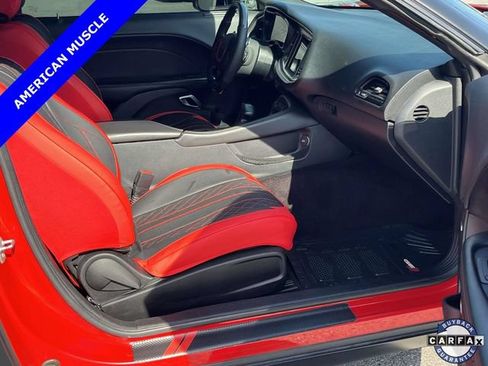 Used 2018 Dodge Challenger R/T Plus RWD image 18