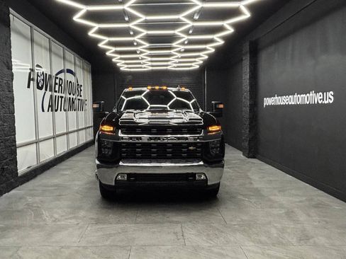 Used 2022 Chevrolet Silverado 3500 LT w/ Convenience Package AWD/4WD image 16