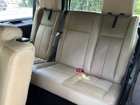 Used 2016 Ford Expedition EL XLT AWD/4WD image 17