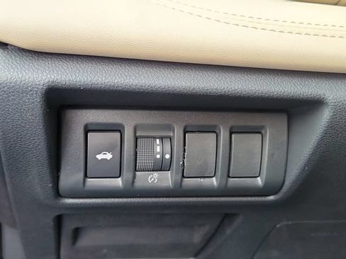 Used 2024 Subaru Legacy Limited AWD/4WD image 12