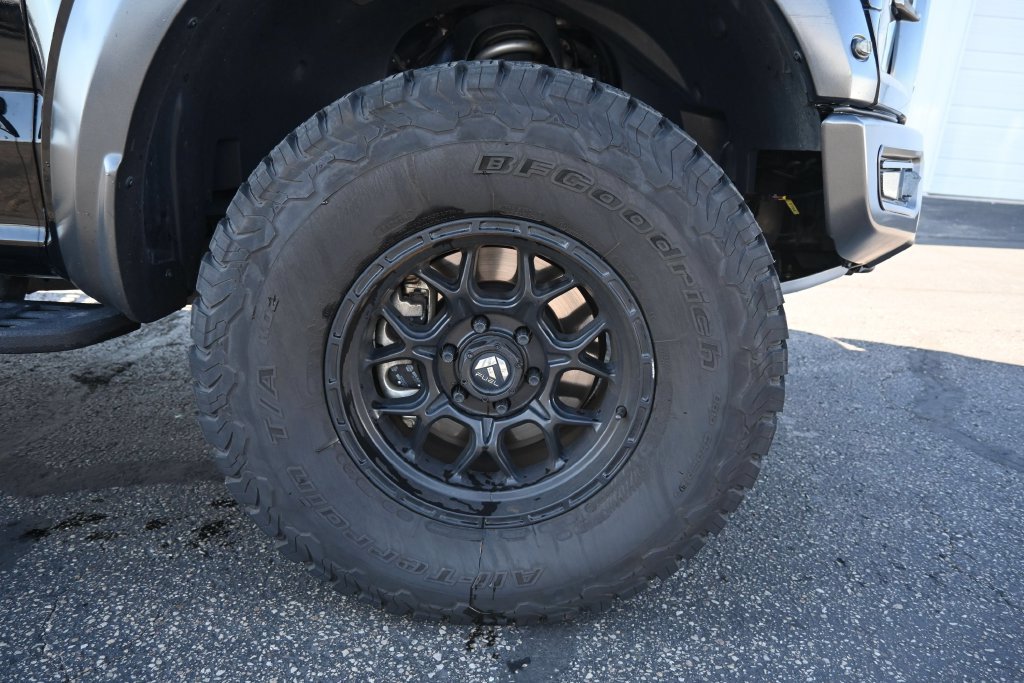 Used 2018 Ford F150 Raptor w/ Equipment Group 802A Luxury AWD/4WD image 19