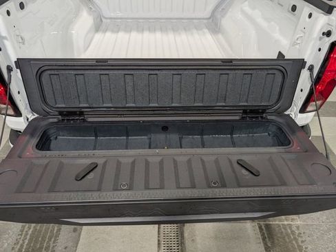 Used 2024 Chevrolet Colorado LT w/ LT Convenience Package II image 25