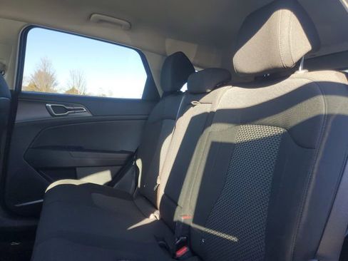 New 2026 Kia Sportage S image 10