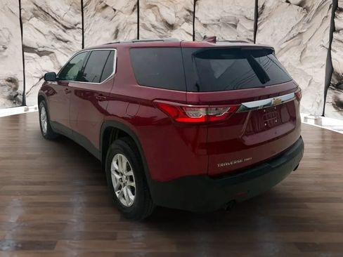 Used 2018 Chevrolet Traverse LT w/ LPO, Floor Liner Package AWD/4WD image 5