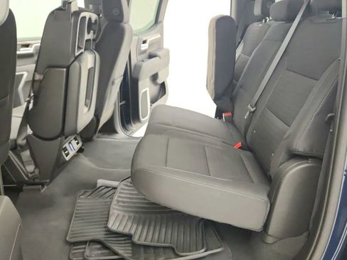 Used 2022 Chevrolet Silverado 1500 LT image 33