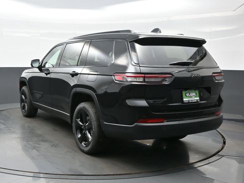 New 2025 Jeep Grand Cherokee L Altitude image 4