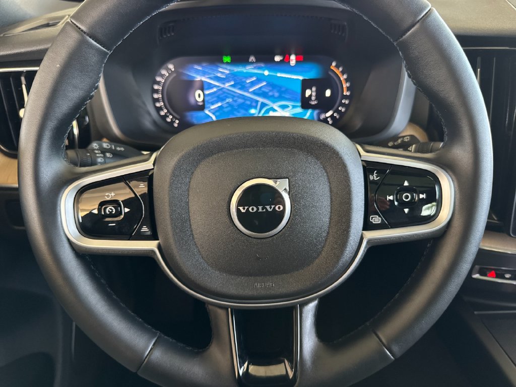 Certified 2026 Volvo XC60 B5 Plus AWD/4WD image 23