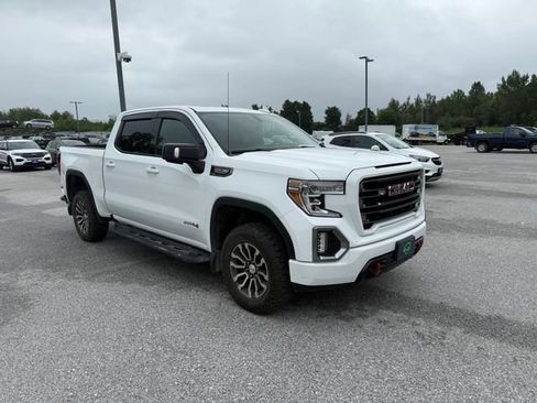Used 2022 GMC Sierra 1500 AT4 w/ AT4 Preferred Package AWD/4WD image 7