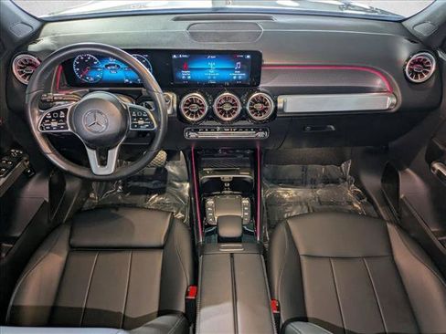 Certified 2022 Mercedes-Benz EQB 350 4MATIC image 16