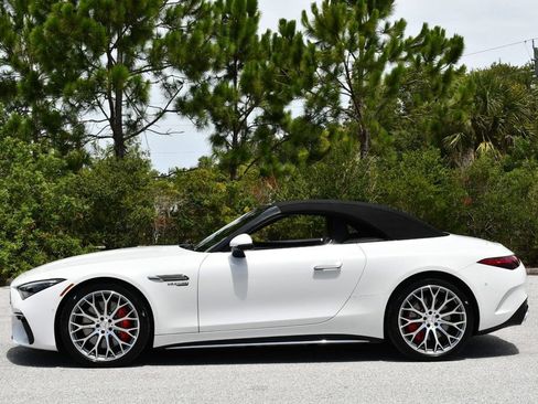 Used 2024 Mercedes-Benz SL 55 AMG 4MATIC image 41