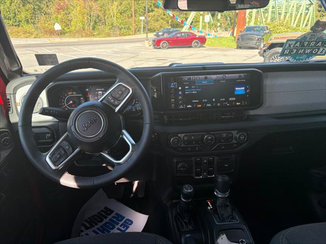 Certified 2026 Jeep Wrangler Unlimited Sahara AWD/4WD image 15