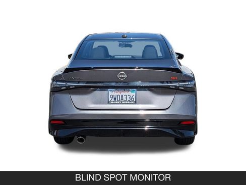 Used 2026 Nissan Sentra SR w/ Floor Mat Package FWD image 9