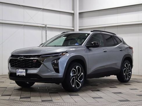 New 2026 Chevrolet Trax RS w/ Sunroof Package image 3