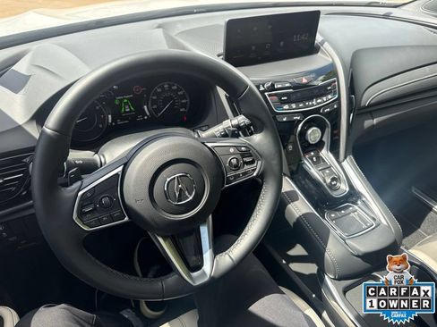 Used 2026 Acura RDX SH-AWD image 18