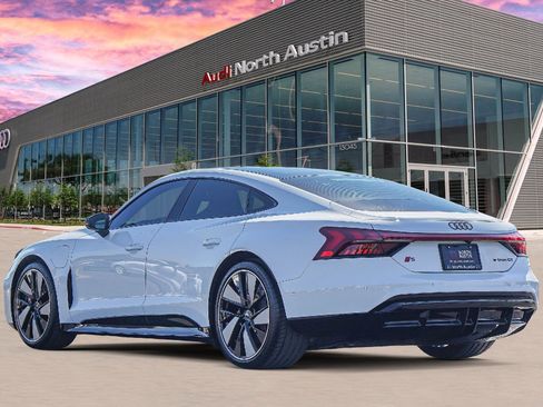 New 2026 Audi S e-tron GT Prestige image 6